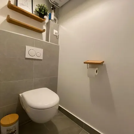 3 Pieces Cosy Cv Et Pkg A 30mn Du Ctre De Paris شقة